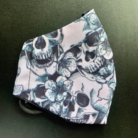 White Skull Flowers Face Mask 💀🌺 - Picture 4 of 4